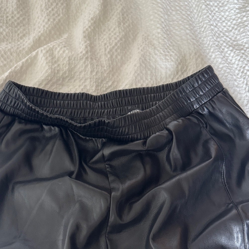 Generation Love Black Cargo Joggers - Picture 4 of 5